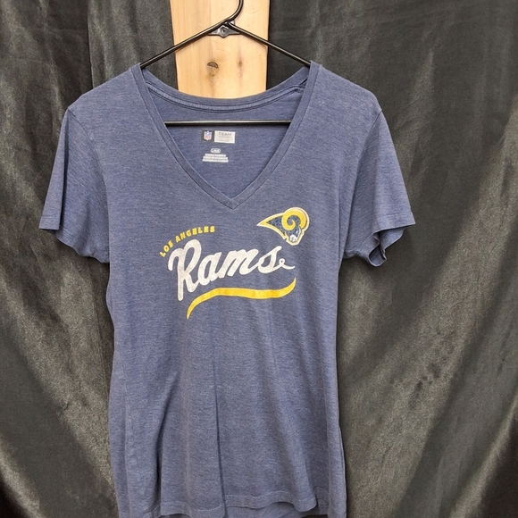 LA RAMS short sleeve t shirt size Women's Large - Picture 1 of 8